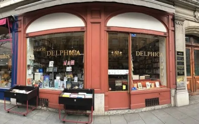 Odoo and automation for Librairie Delphica